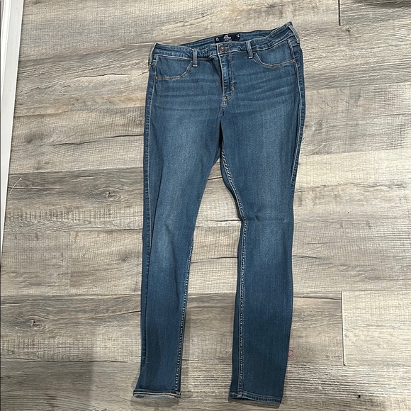 Hollister Denim - Women's Blue Jeans
